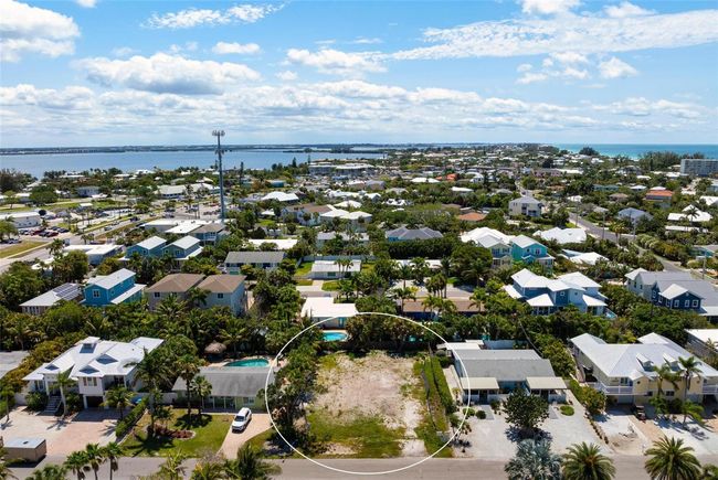Aerial views south | Image 10