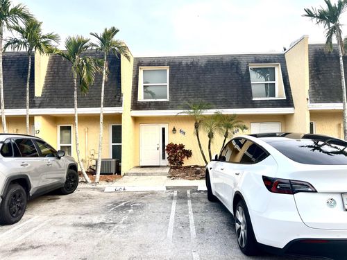 606-606 Sw 1st St, Boynton Beach, FL, 33435-4867 | Card Image