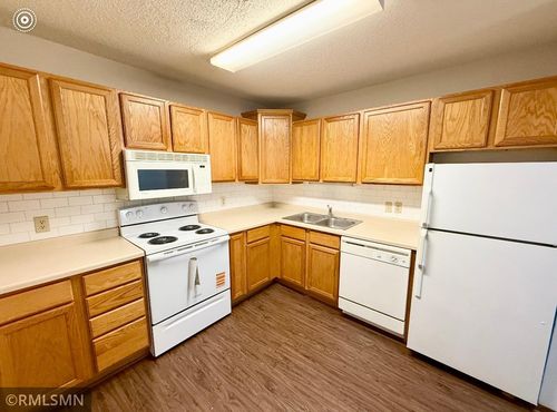 58 E 13th St, Waconia, MN, 55387-1878 | Card Image