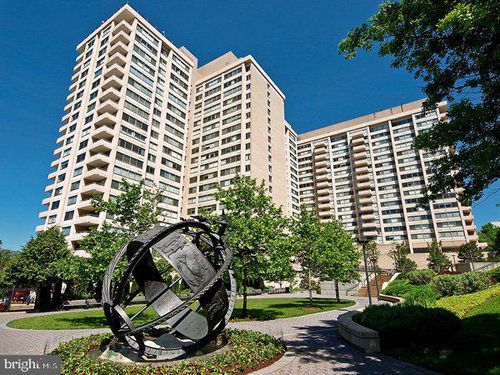 apt-919n-5500 Friendship Blvd, CHEVY CHASE, MD, 20815-7221 | Card Image