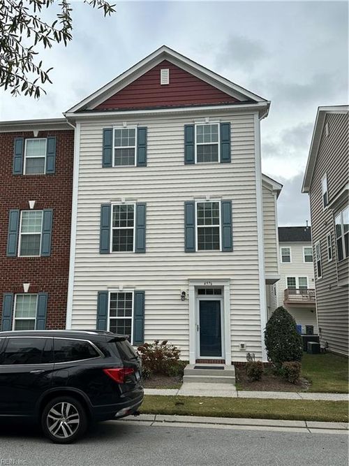 4976 Almandine Ave, Virginia Beach, VA, 23462-4411 | Card Image