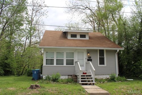 1915 Clawson St, Alton, IL, 62002-4715 | Card Image