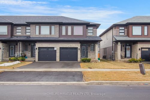 45 June Callwood Way, Brantford, ON, N3T0V1 | Card Image