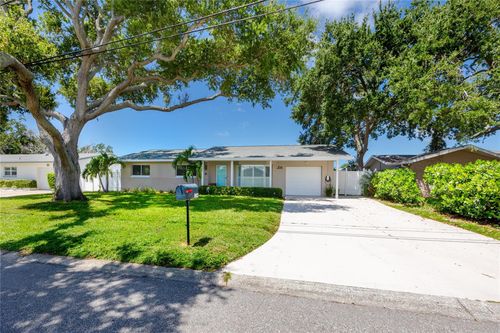 1744 Harbor Cir E, LARGO, FL, 33770-4558 | Card Image