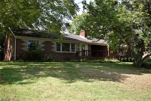 106 S Beverly Ave, Youngstown, OH, 44515-3541 | Card Image