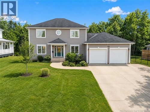 7 Highgate Crt, Riverview, NB, E1B5T8 | Card Image
