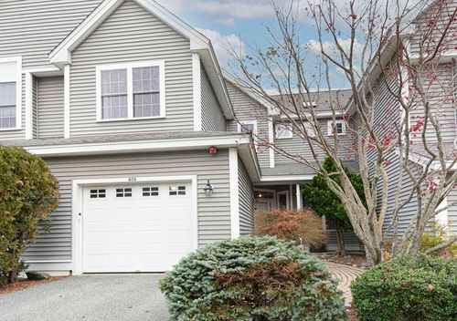 806-806 Ledgewood Way, Clinton, MA, 01510-3940 | Card Image