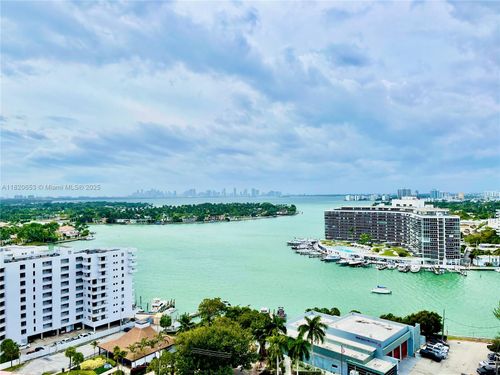 apt-405-401 69th St, Miami Beach, FL, 33141-3282 | Card Image