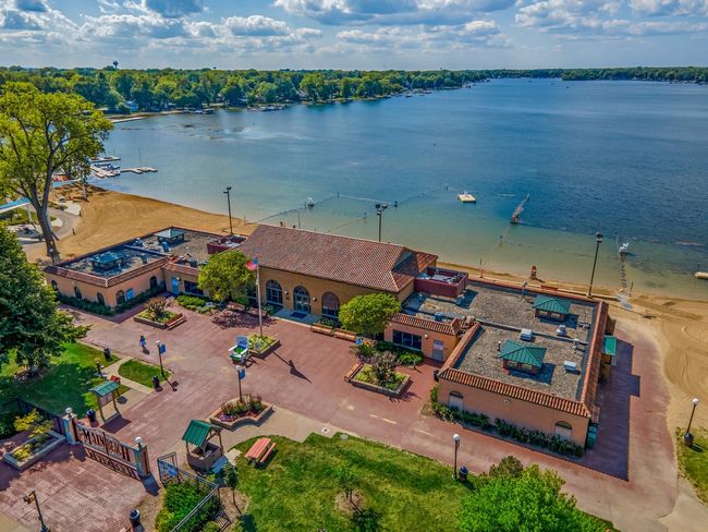 123 Edgewood Ave, House other with 4 bedrooms, 2 bathrooms and 2 parking in CRYSTAL LAKE IL | Image 21