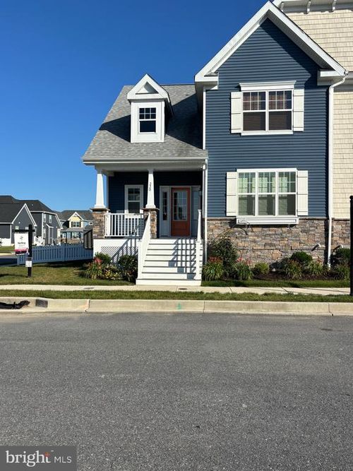 220 Fox St, MILTON, DE, 19968-2222 | Card Image