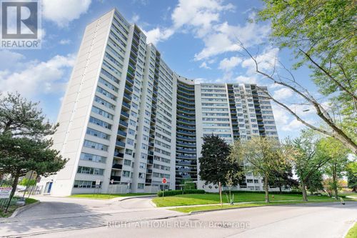 505-530 Lolita Gdns, Mississauga, ON, L5A3T2 | Card Image