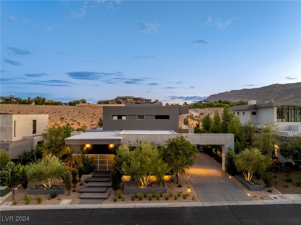 Sun Glow Ln, Las Vegas, NV 89135