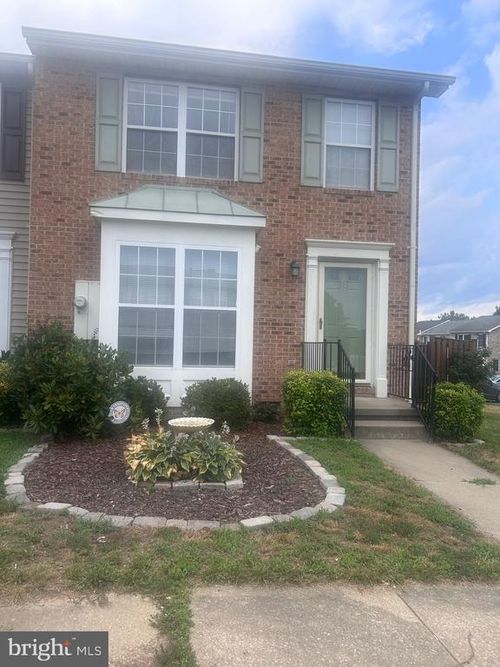 313 Barrington Ln, WINCHESTER, VA, 22601-5714 | Card Image