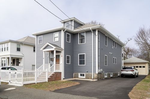 2-52 Holyoke St, Quincy, MA, 02171-1918 | Card Image
