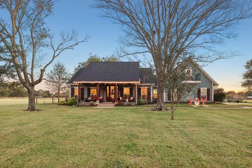 1283 Florida St, Nome, TX, 77629-1409 | Card Image