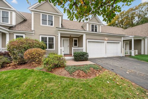 22-22 Sanctuary Ln, Hopkinton, MA, 01748-2428 | Card Image