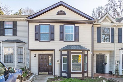 1026 Thorn Woode Ln, Stone Mountain, GA, 30083 | Card Image