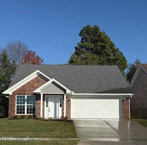 11409 Tierney Ave, Louisville, KY, 40272-4579 | Card Image