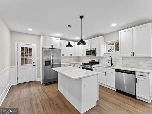 1468 N Hirst St, PHILADELPHIA, PA, 19151-3809 | Card Image