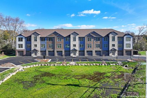 unit-202-319 S Glendale Ave, BARRINGTON, IL, 60010-4621 | Card Image