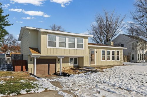 2230 Jeffery Dr, Saint Joseph, IL, 61873-9756 | Card Image