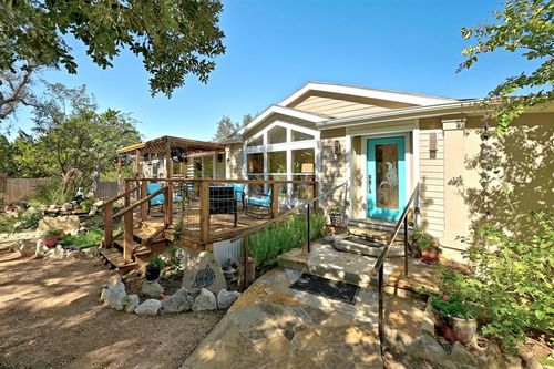 120 Cedar Bend Rd, Wimberley, TX, 78676-9128 | Card Image
