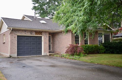 7428 Petrullo Crt, Niagara Falls, ON, L2H2K4 | Card Image