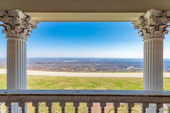 2500 E Brow Rd, House other with 5 bedrooms, 7 bathrooms and 7 parking in Signal Mountain TN | Image 86
