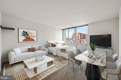 apt-418-604 S Washington Sq, PHILADELPHIA, PA, 19106-4121 | Card Image