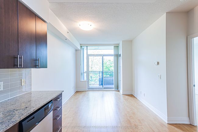 202 - 85 N Park Rd, Condo with 2 bedrooms, 1 bathrooms and 1 parking in Vaughan ON | Image 12