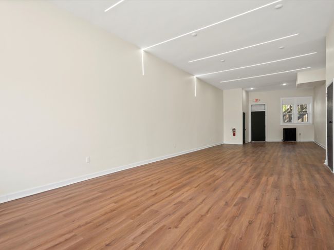 23525 Woodward Ave, Home with 0 bedrooms, 4 bathrooms and 5 parking in Ferndale MI | Image 34