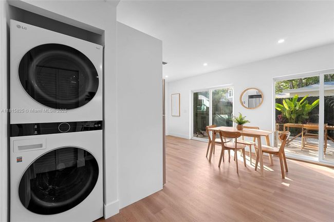 APT-2 - 921 Ne 16 Th Ter, Condo with 2 bedrooms, 2 bathrooms and null parking in Fort Lauderdale FL | Image 15