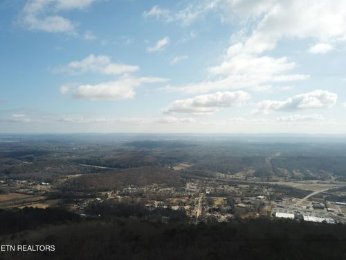 1532 Hotwater Rd, Soddy-Daisy, TN, 37379-5510 | Card Image