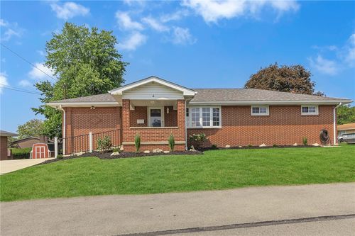 1044 Charles St, Monaca, PA, 15061-1616 | Card Image