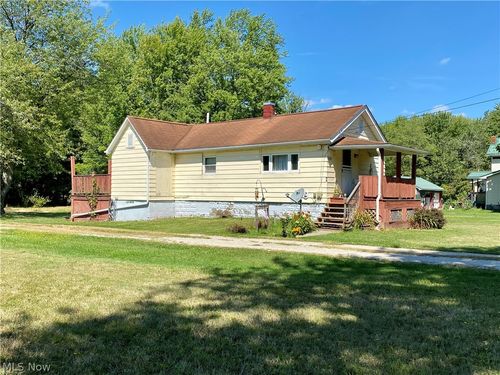 5589 N Park Extension, Champion, OH, 44481 | Card Image