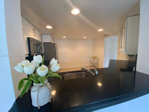 apt-1120-9777 Westview Dr, Coral Springs, FL, 33076-2535 | Card Image