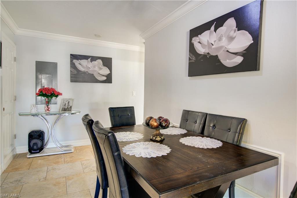Residential in NAPLES 5