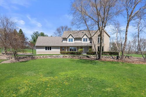 S86W32230 Elias Court, Mukwonago, WI, 53149 | Card Image