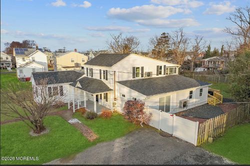 83 Hennessey St, Long Branch, NJ, 07740-7714 | Card Image