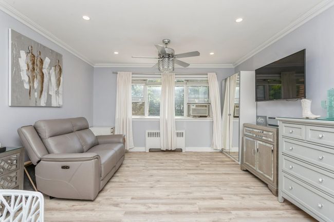 APT-2H - 352 N State Rd, Home with 2 bedrooms, 1 bathrooms and null parking in Briarcliff Manor NY | Image 5