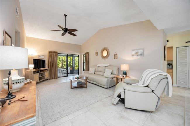 303 - 269 Southampton Dr, House other with 2 bedrooms, 3 bathrooms and null parking in VENICE FL | Image 8