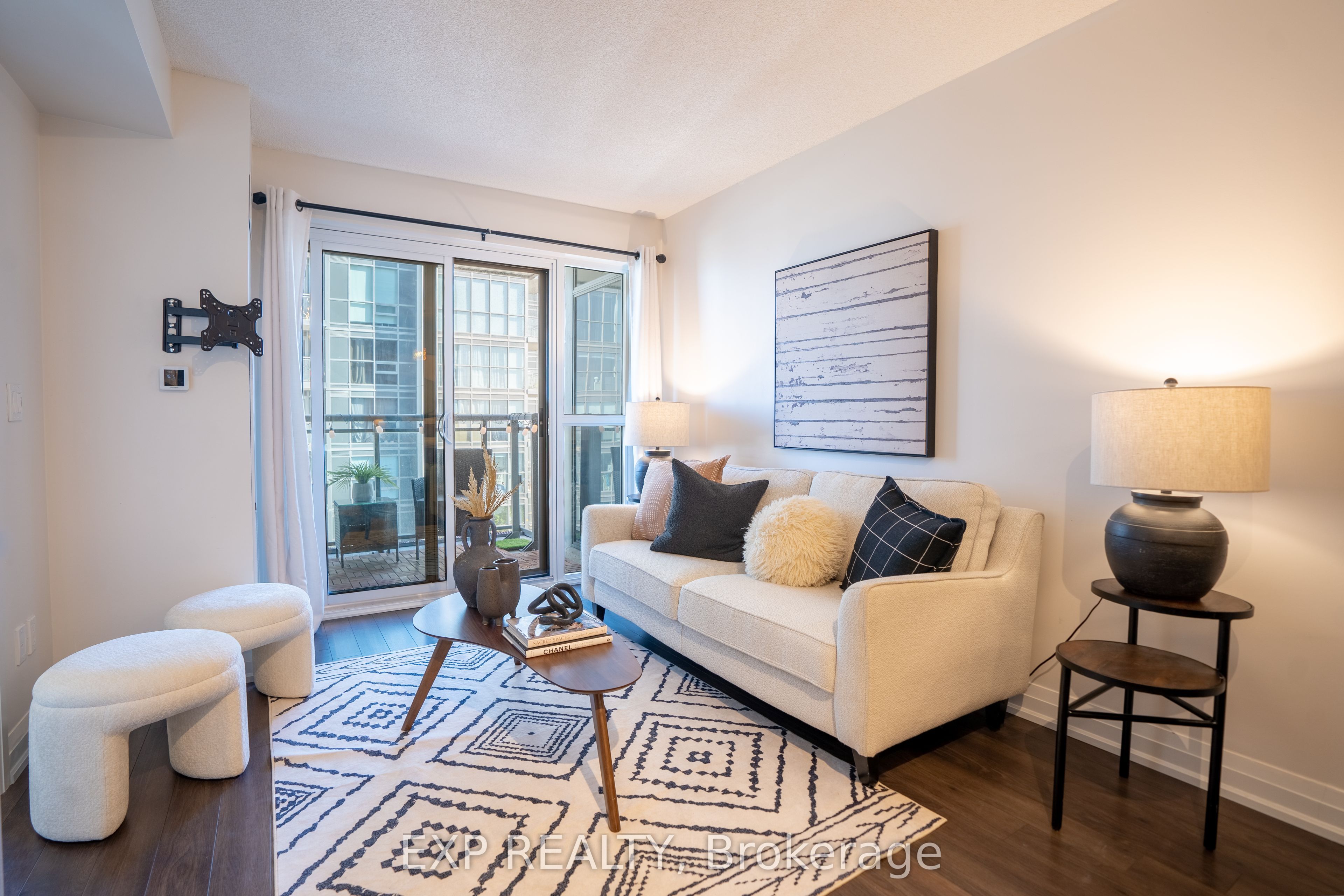 Residential in Toronto E09 2