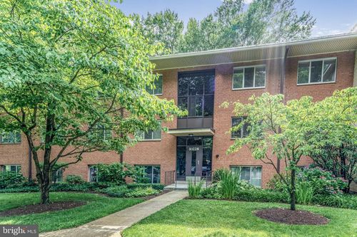 apt-201-10228 Rockville Pike, NORTH BETHESDA, MD, 20852-3310 | Card Image
