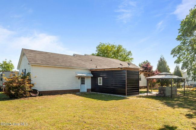 5065 Chris Rd, House other with 3 bedrooms, 2 bathrooms and 2 parking in Bailey NC | Image 37