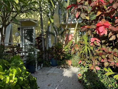 apt-2d-1500 Seminary St, Key West, FL, 33040-3500 | Card Image