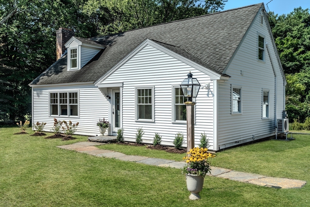 Flat Hills Rd, Amherst, MA 01002
