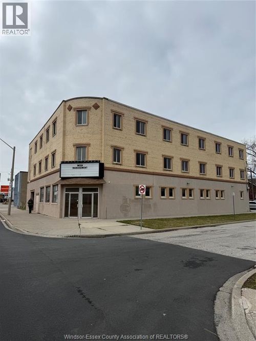 2998 Tecumseh Rd E, Windsor, ON, N8W1G5 | Card Image