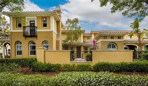 199 Groveland, Irvine, CA, 92620-2826 | Card Image