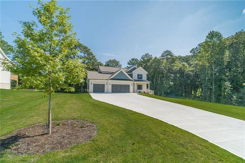 2736 Thomas View Trl, Loganville, GA, 30052-6298 | Card Image