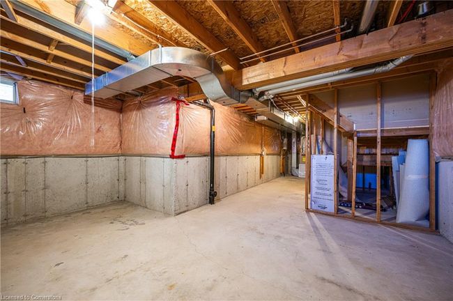 608 Brandenburg Blvd, House other with 3 bedrooms, 2 bathrooms and 2 parking in Waterloo ON | Image 27